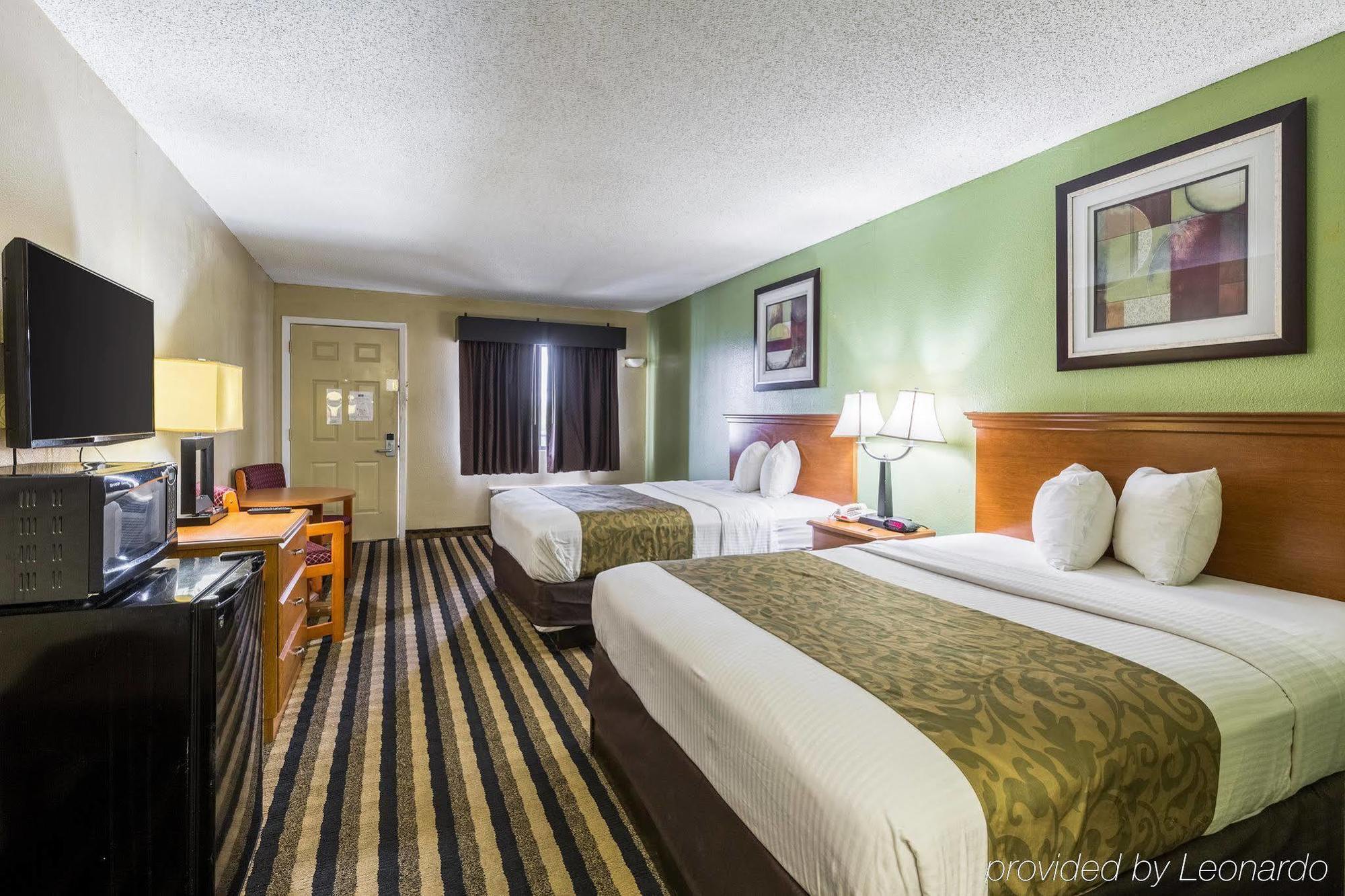 Rodeway Inn Alexandria Exteriör bild