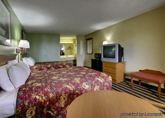 Rodeway Inn Alexandria Exteriör bild